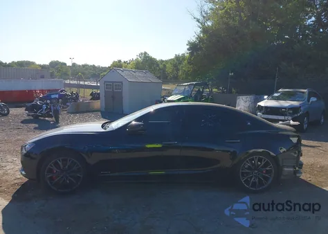 2019 Maserati Ghibli S Gransport from USA, damaged, VIN ZAM57YSS1K1339566